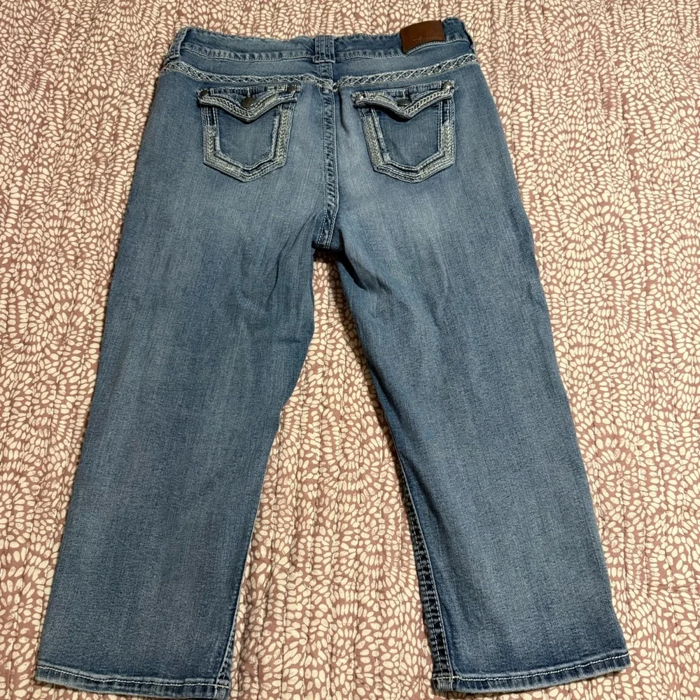 Maurices Blue Distressed Crop Jeans‎
